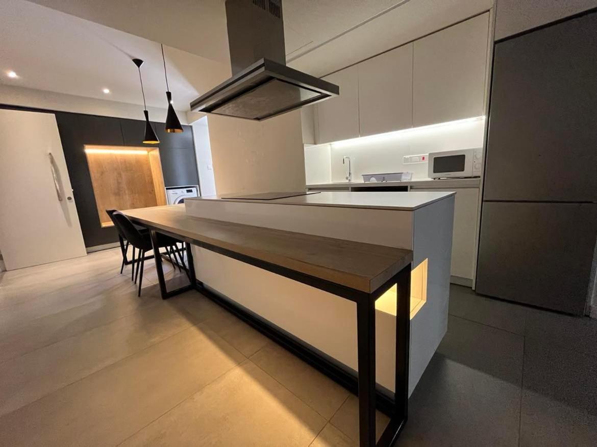 Central Business Suites Nicosia - Araouzou By Platform 357 Bagian luar foto