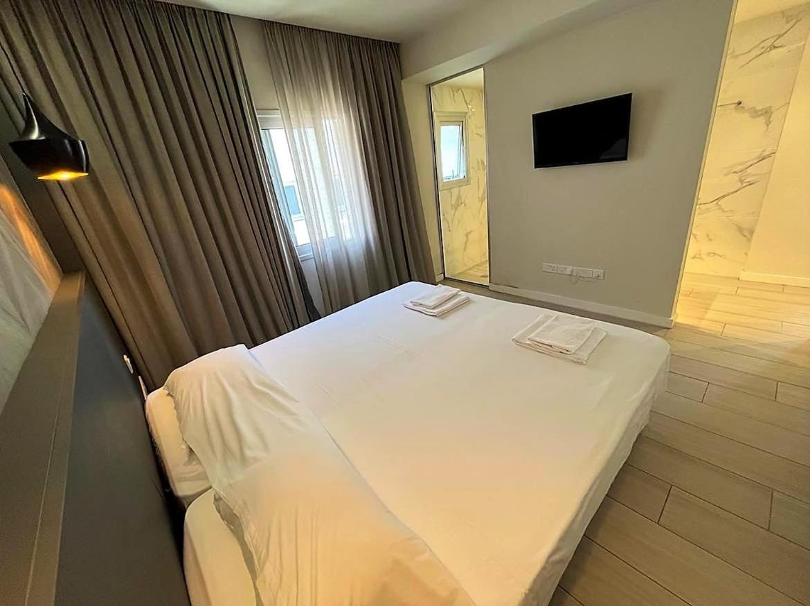 Central Business Suites Nicosia - Araouzou By Platform 357 Bagian luar foto