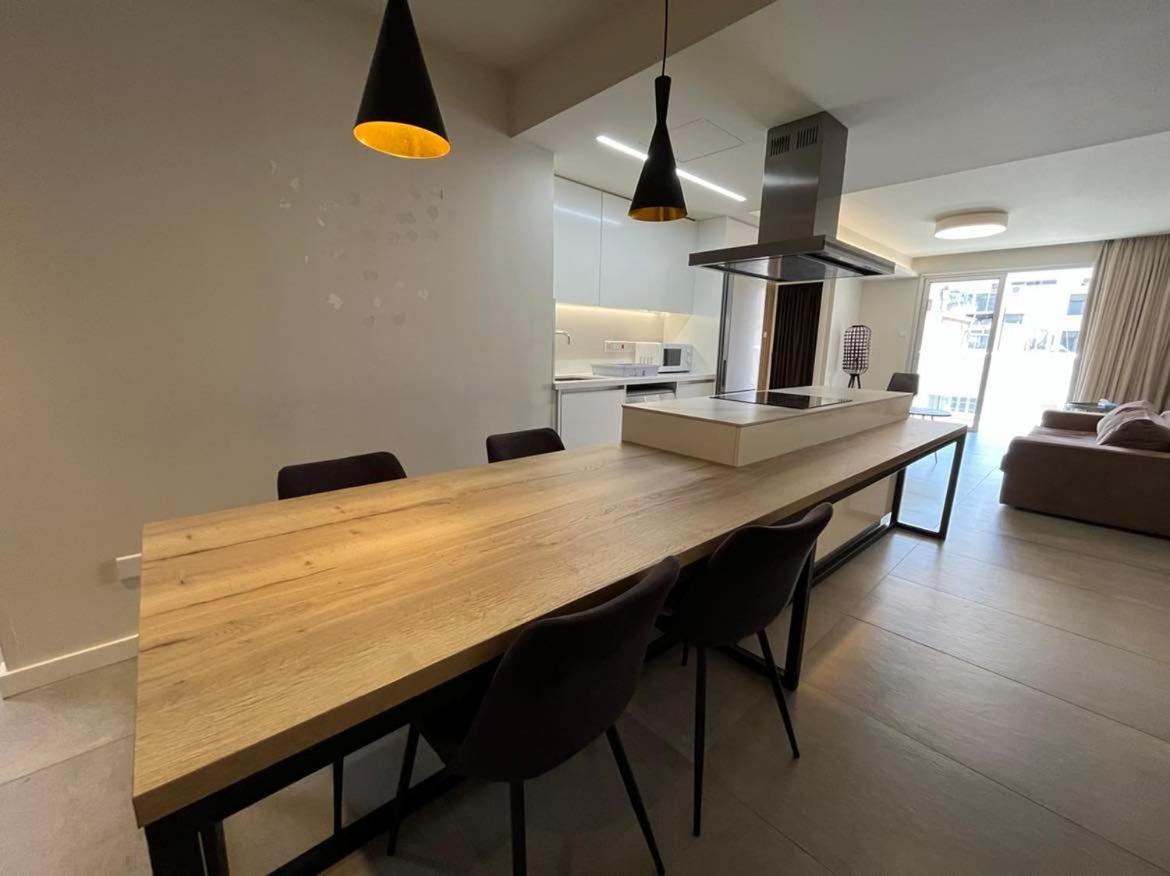 Central Business Suites Nicosia - Araouzou By Platform 357 Bagian luar foto